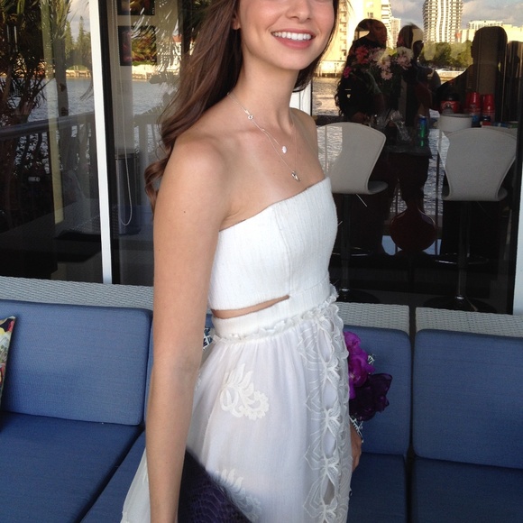 ALEXIS, ivory gown - Picture 10 of 13